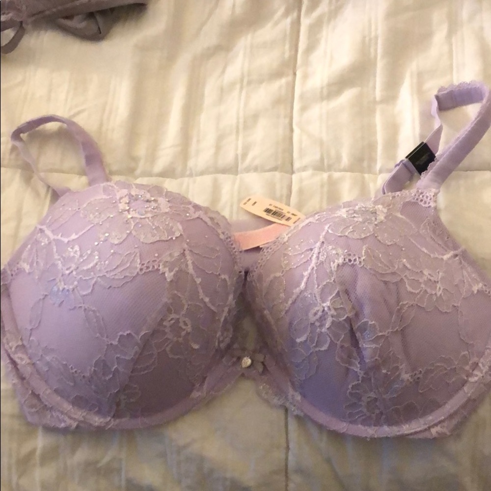 NWT - Lace Push Up Bra - Victoria’s Secret